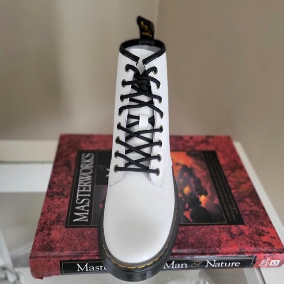 Dr. Martens ZAVALA Combat Boots - Dr. Martens | white, black shoelaces | size US - Picture 4 of 10